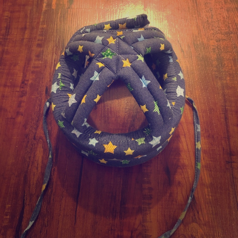 🔴 Soft Velcro and tie stars helmet •